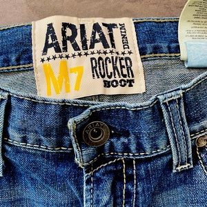 Ariat M7 men’s jeans